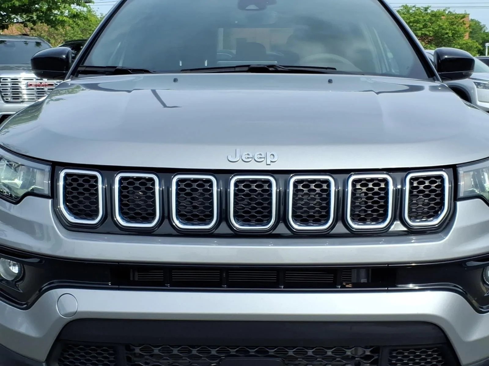 Used 2023 Billet Silver Metallic Clearcoat Jeep Limited image 14