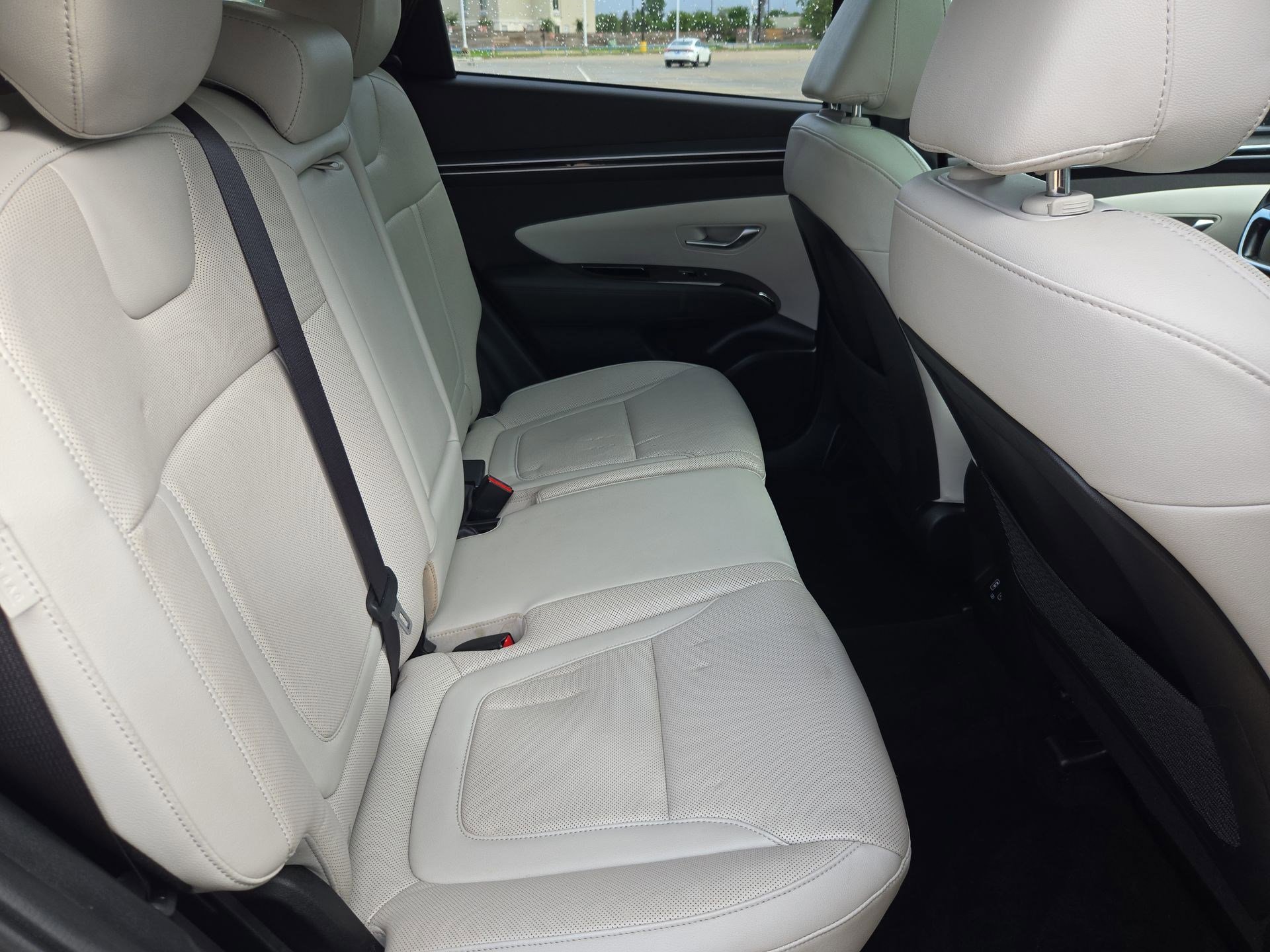Used 2024 Hampton Gray Hyundai Limited image 31