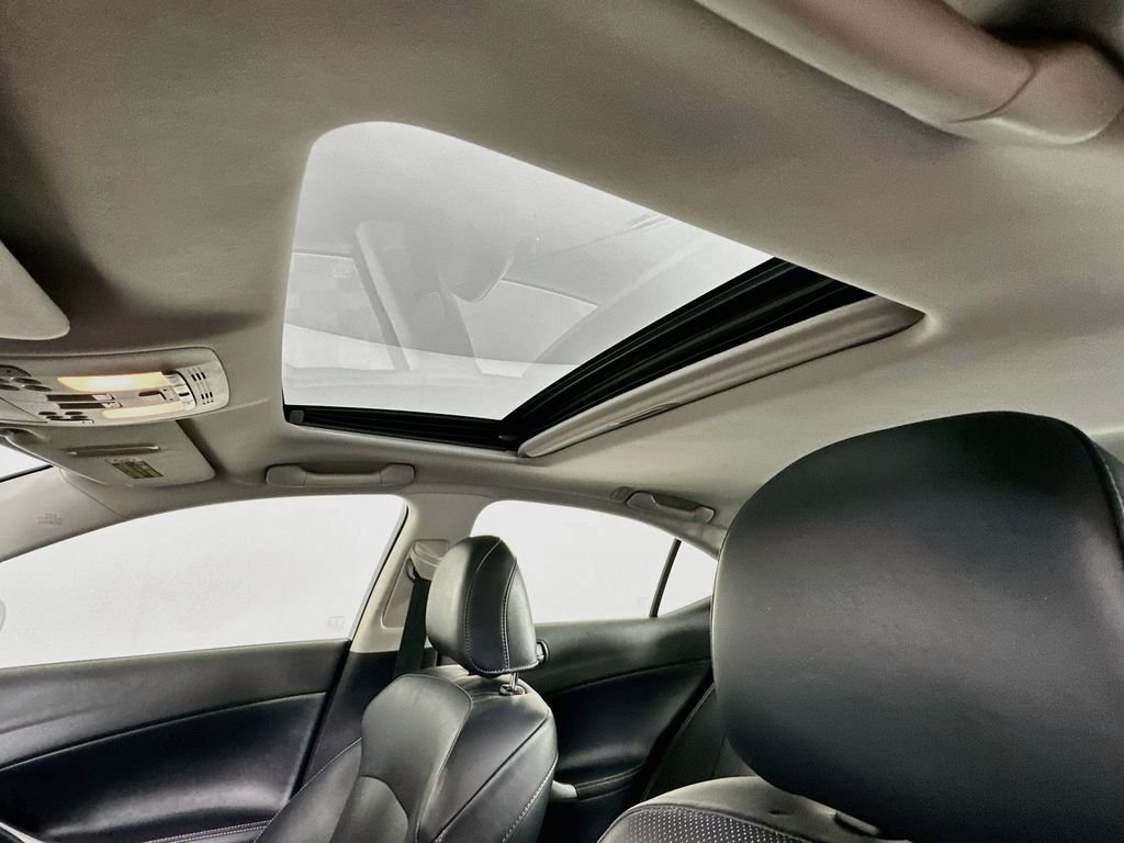 Used 2013 Starfire Pearl Lexus 250 image 20