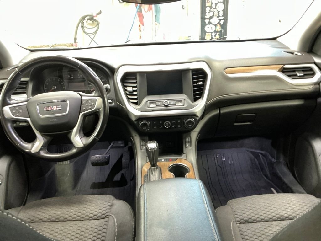 Used 2018 Blue GMC SLE-2 image 17