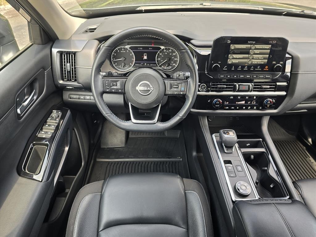 Used 2022 Gray Nissan SL image 14