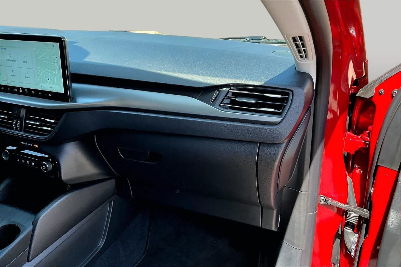 Certified Used 2026 Rapid Red Metallic Tinted Clearcoat Ford Active image 19