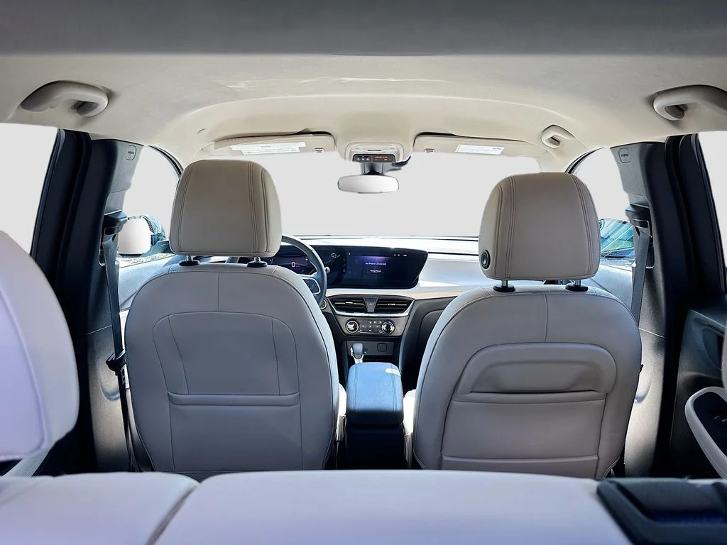 Used 2025 Black Buick Preferred image 25