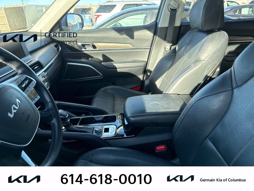 Used 2022 Gray Kia EX image 9