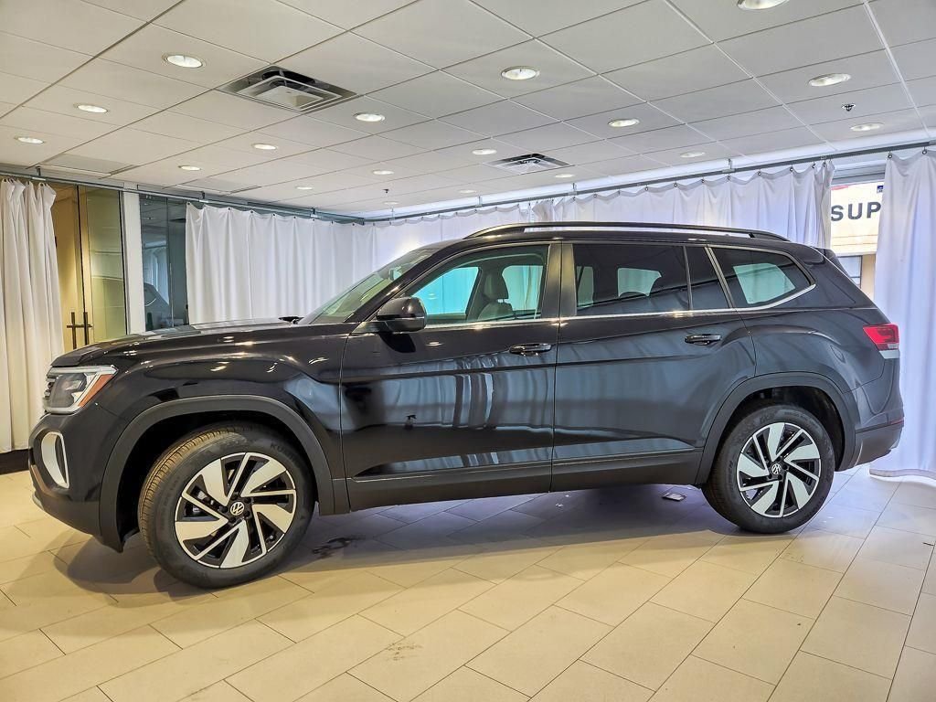 New 2026 Deep Black Pearl Volkswagen 2.0T SE w/Technology image 3