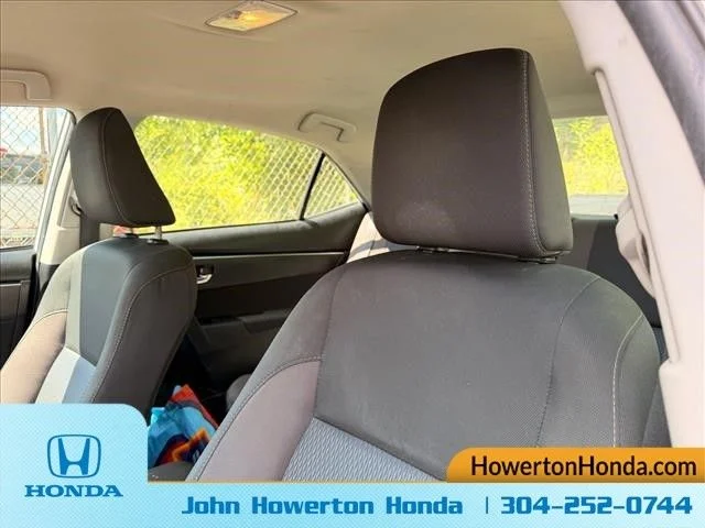 Used 2017 White Toyota LE image 11