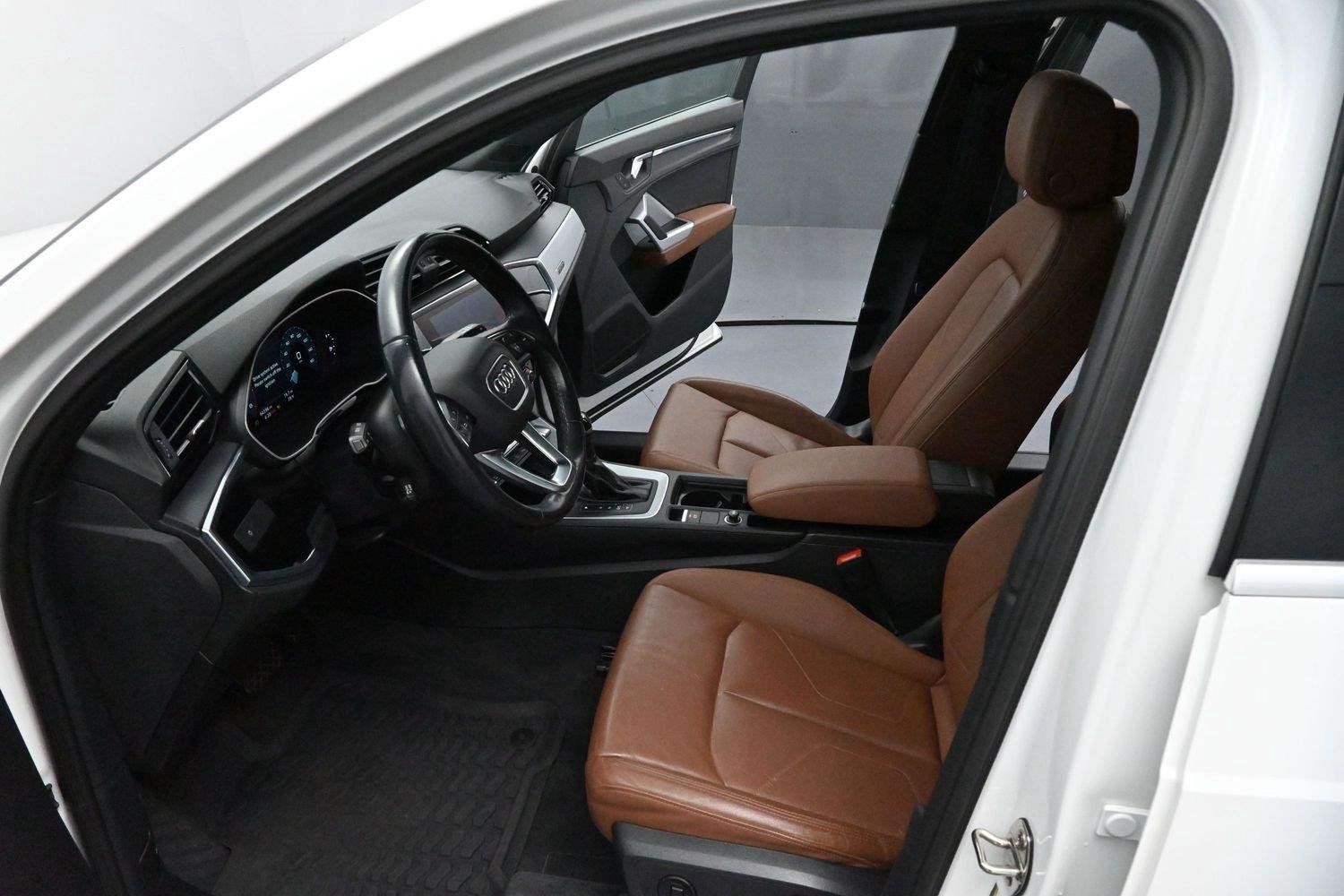 Used 2021 Ibis White Audi S line Premium image 11