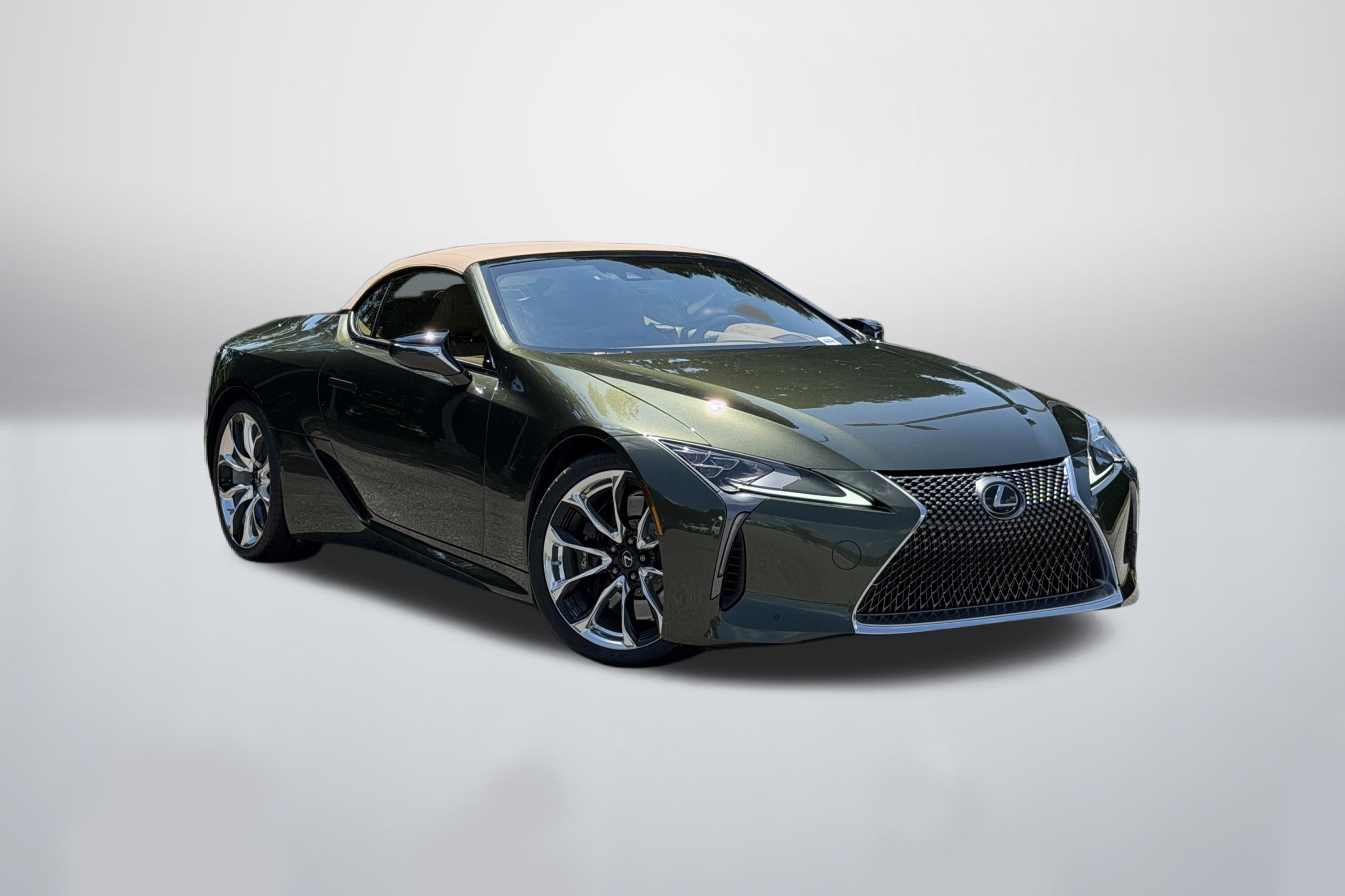 Used 2021 Nori Green Pearl Lexus 500 image 1