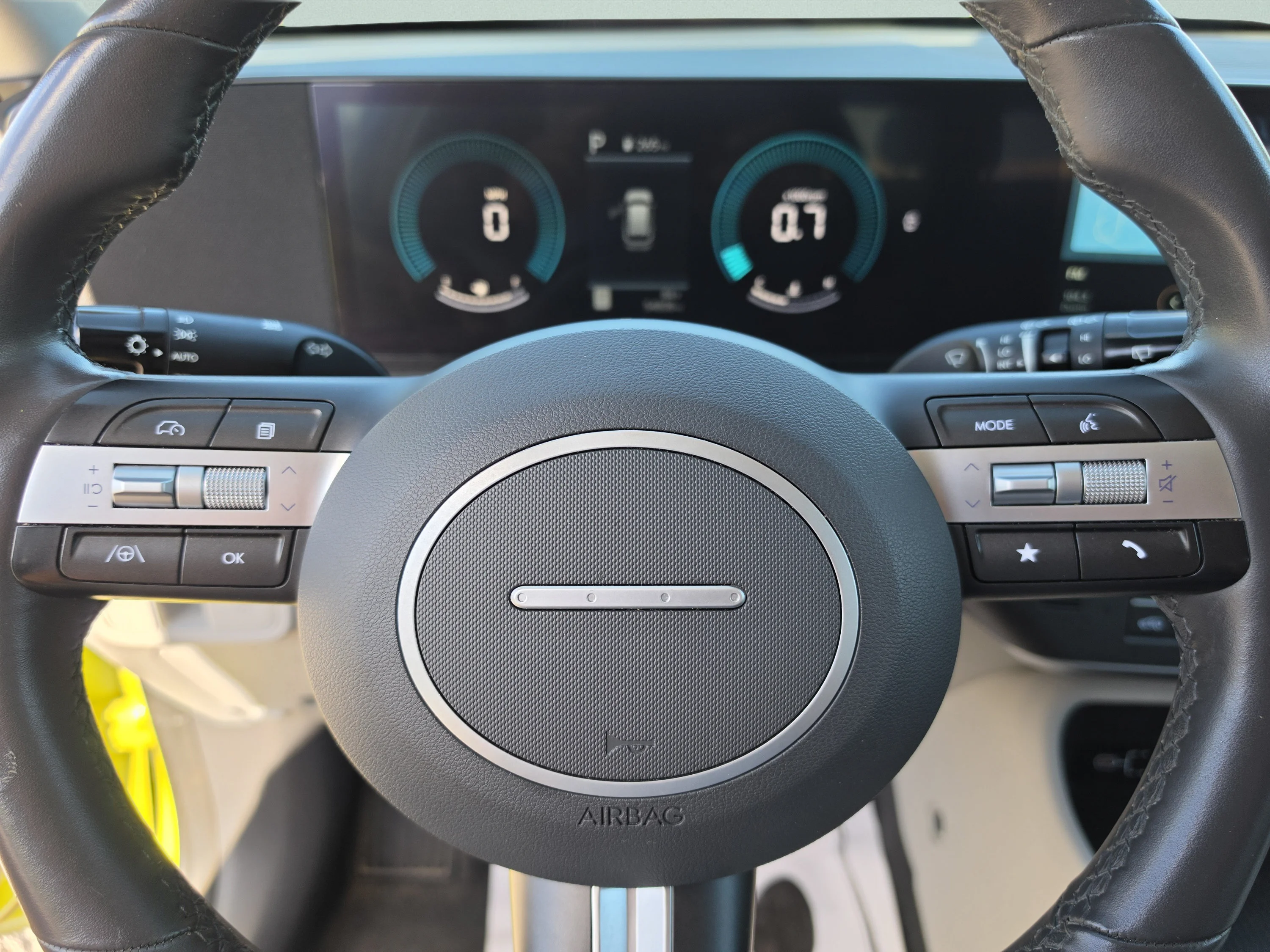 Used 2024 Neoteric Yellow Hyundai SEL image 32