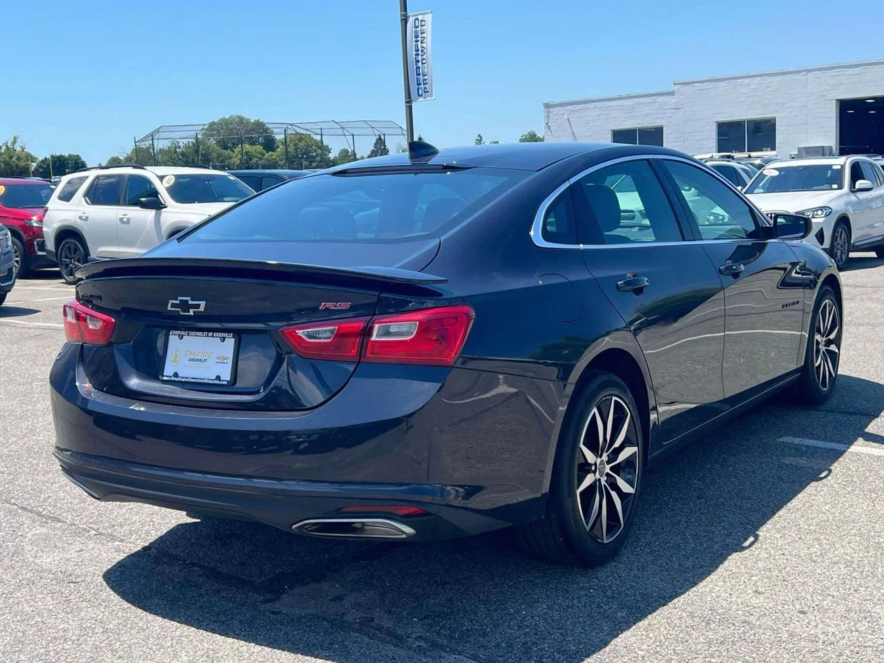 Used 2022 Dark Ash Metallic Chevrolet FWD RS image 5
