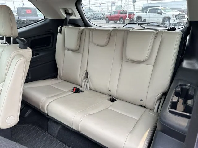 Used 2019 White Subaru Limited image 28