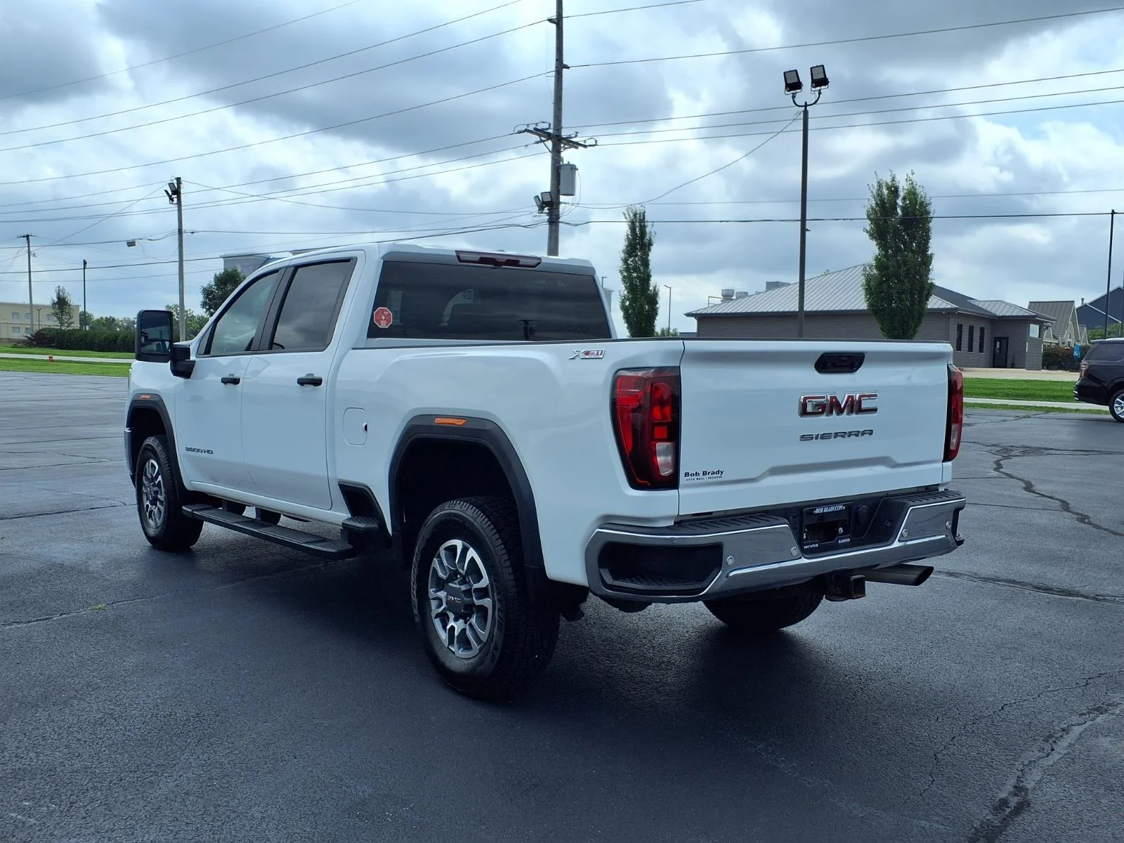 Used 2023 White GMC Pro image 17