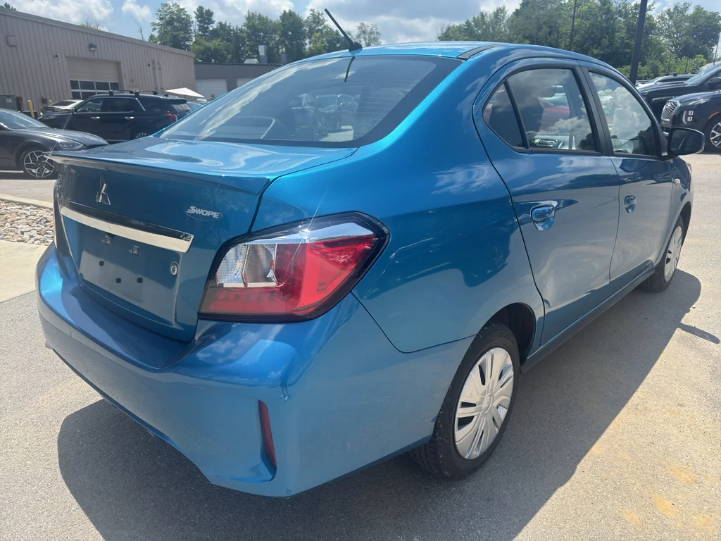 Used 2024 Sapphire Blue Metallic Mitsubishi ES image 3