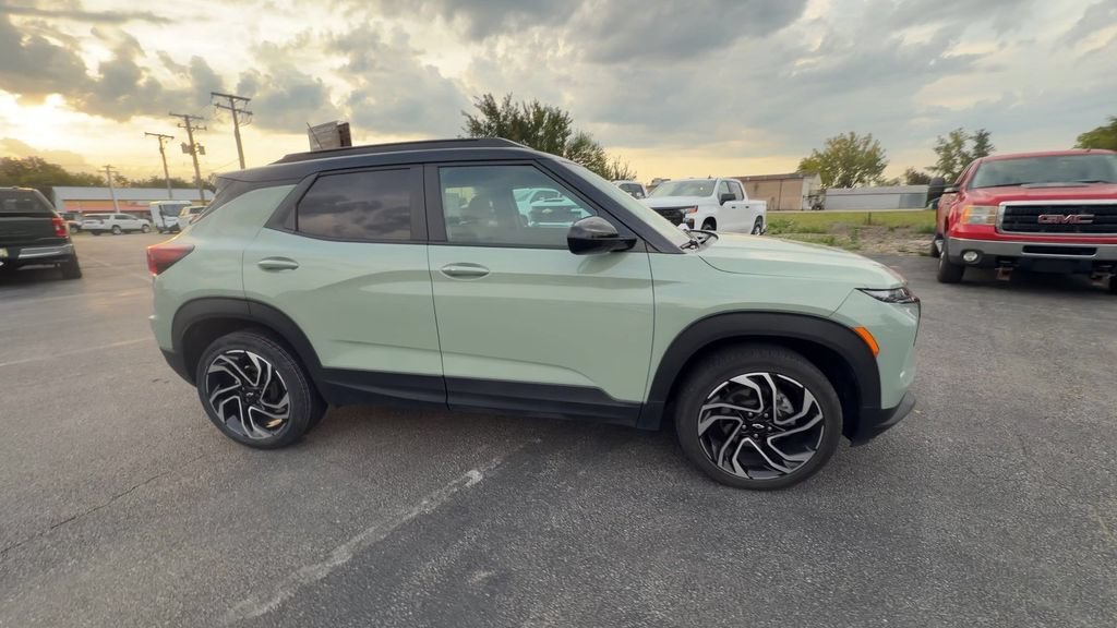 Used 2024 Cacti Green Chevrolet RS image 9