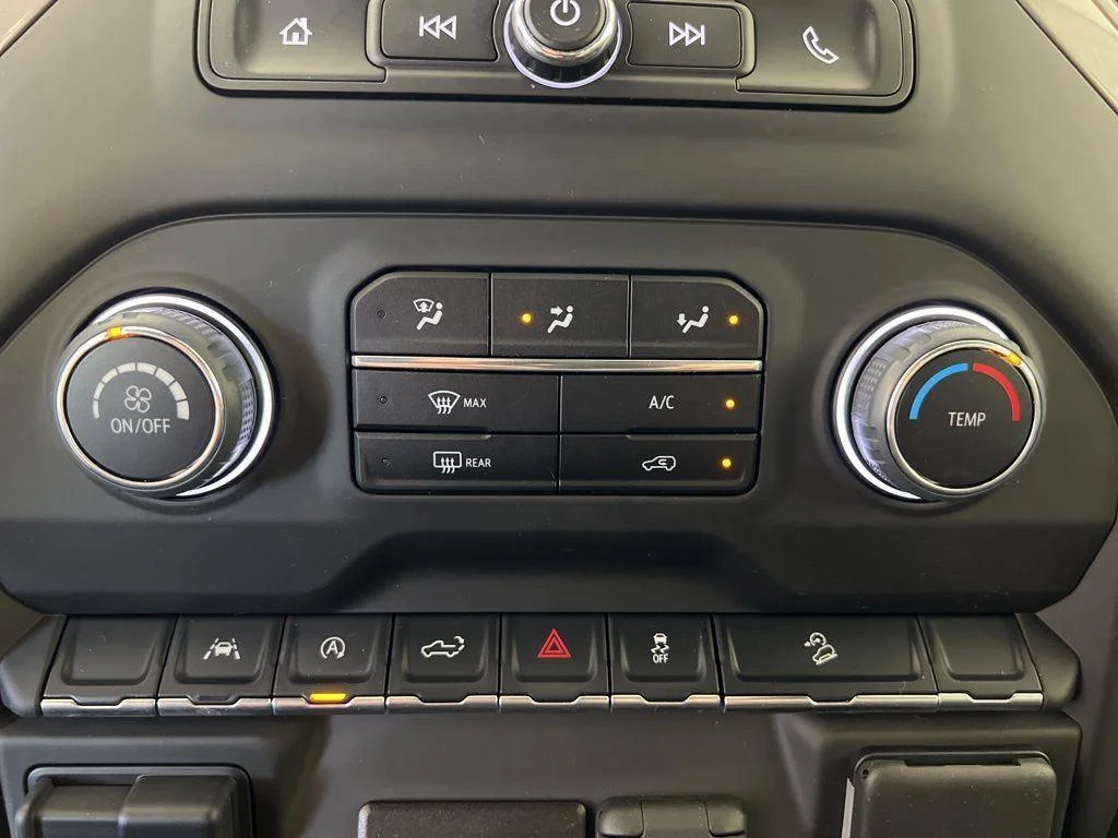 Used 2025 Black Chevrolet Custom Trail Boss image 13