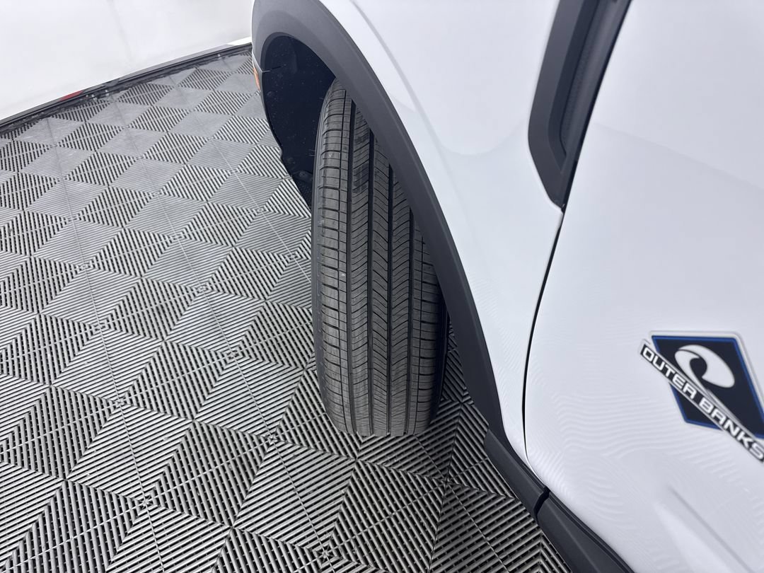 New 2026 Oxford White Ford Outer Banks image 27