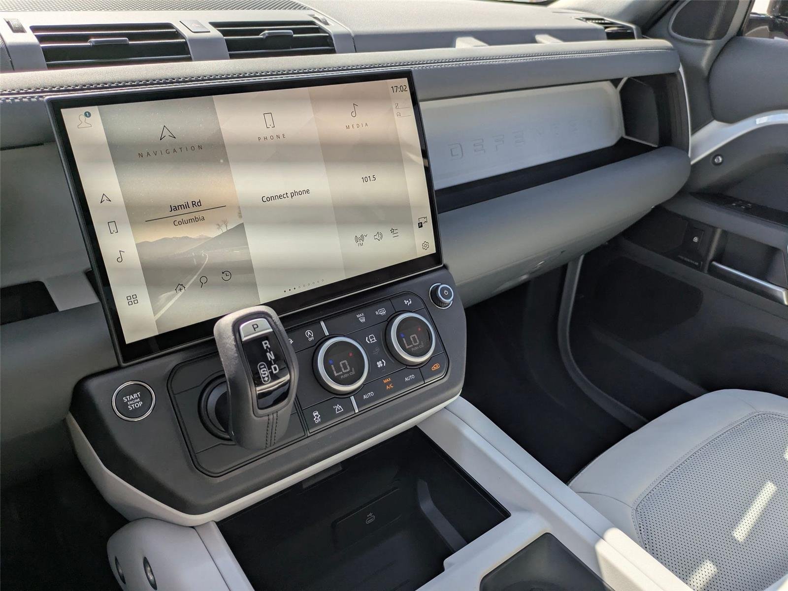 New 2026 Fuji White Land Rover S image 20