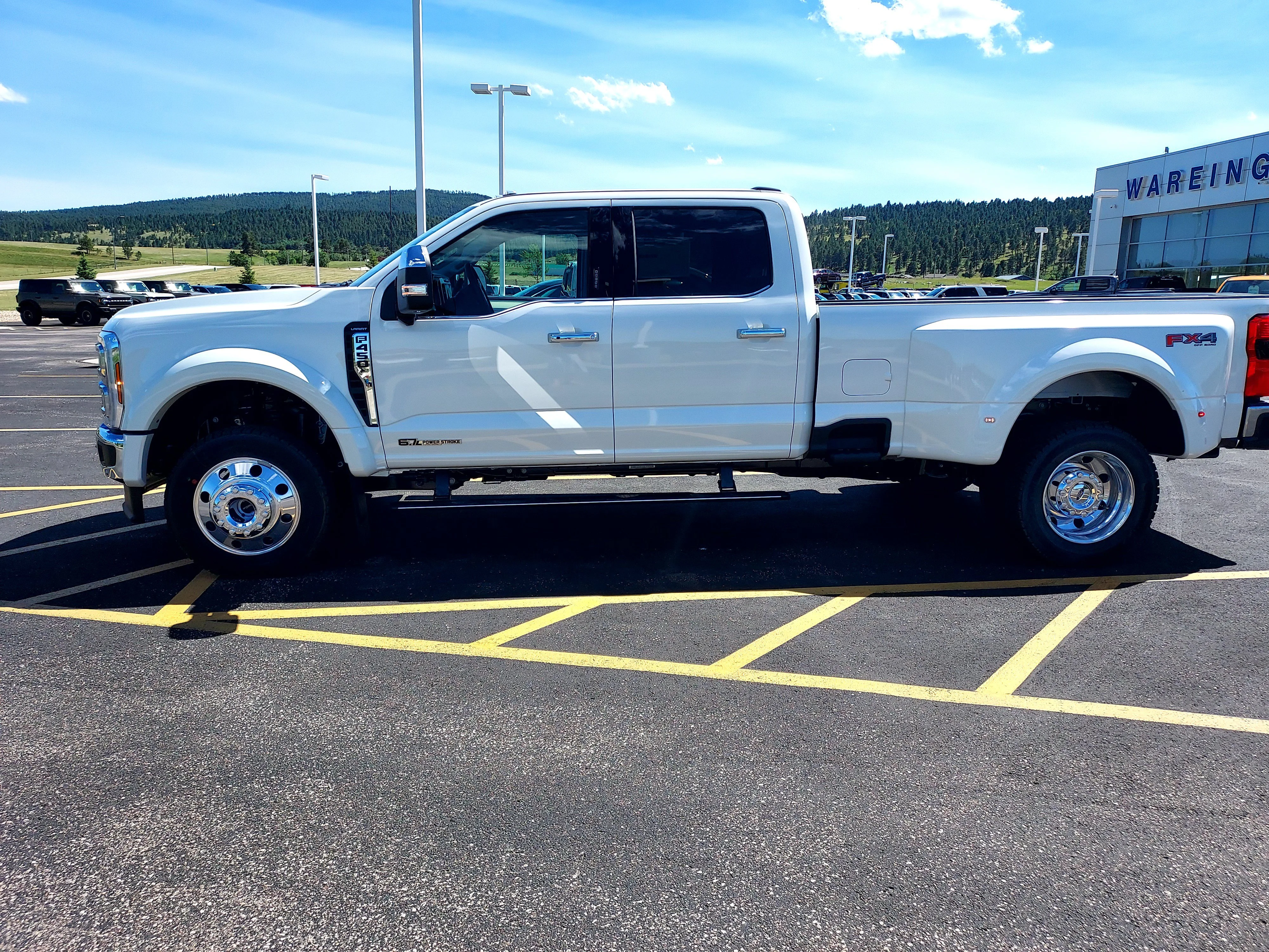 New 2026 Star White Metallic Tri-Coat Ford LARIAT image 5