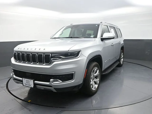 Used 2022 Silver Jeep Series II image 5