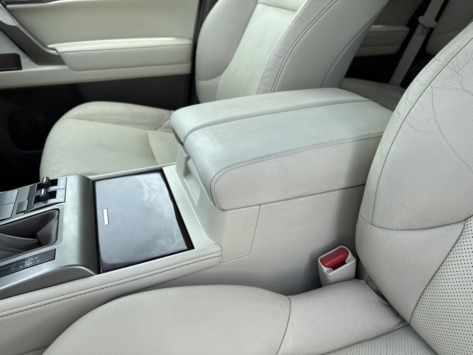 Used 2018 Starfire Pearl Lexus GX 460 Premium image 24