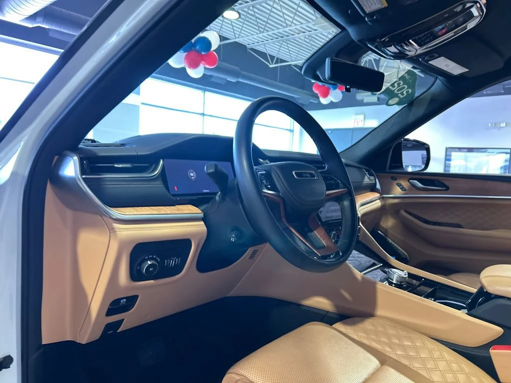 Used 2021 Bright White Clearcoat Jeep Summit Reserve image 19