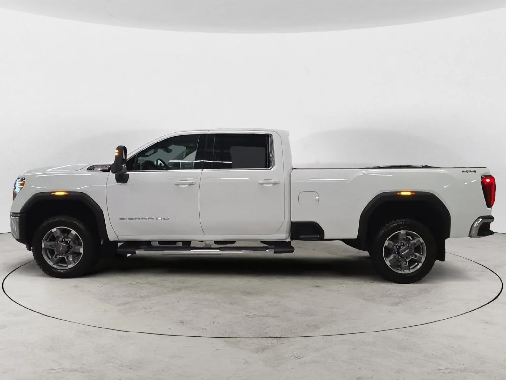 Certified Used 2025 Summit White GMC SLE image 12