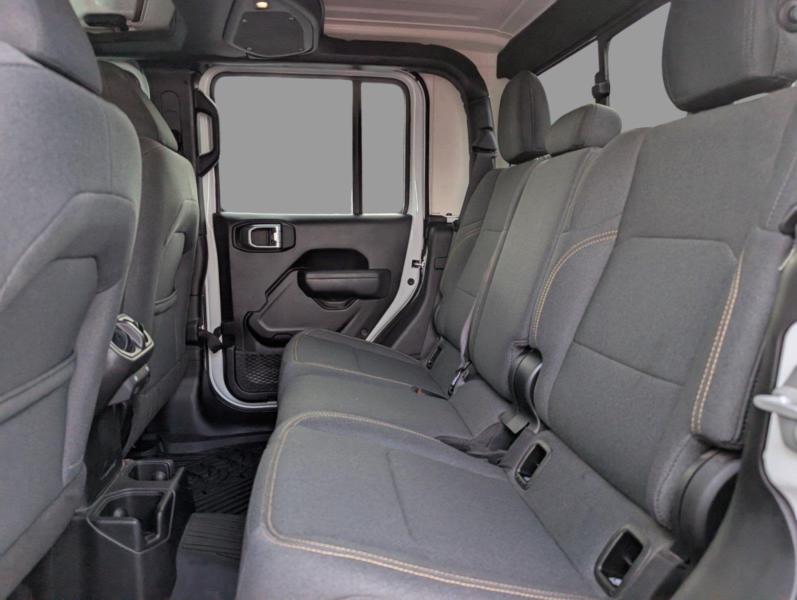 Used 2025 Bright White Clearcoat Jeep Sport S image 34