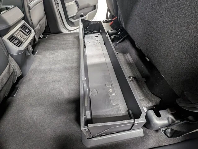 New 2026 Oxford White Ford F-250® Lariat® image 59