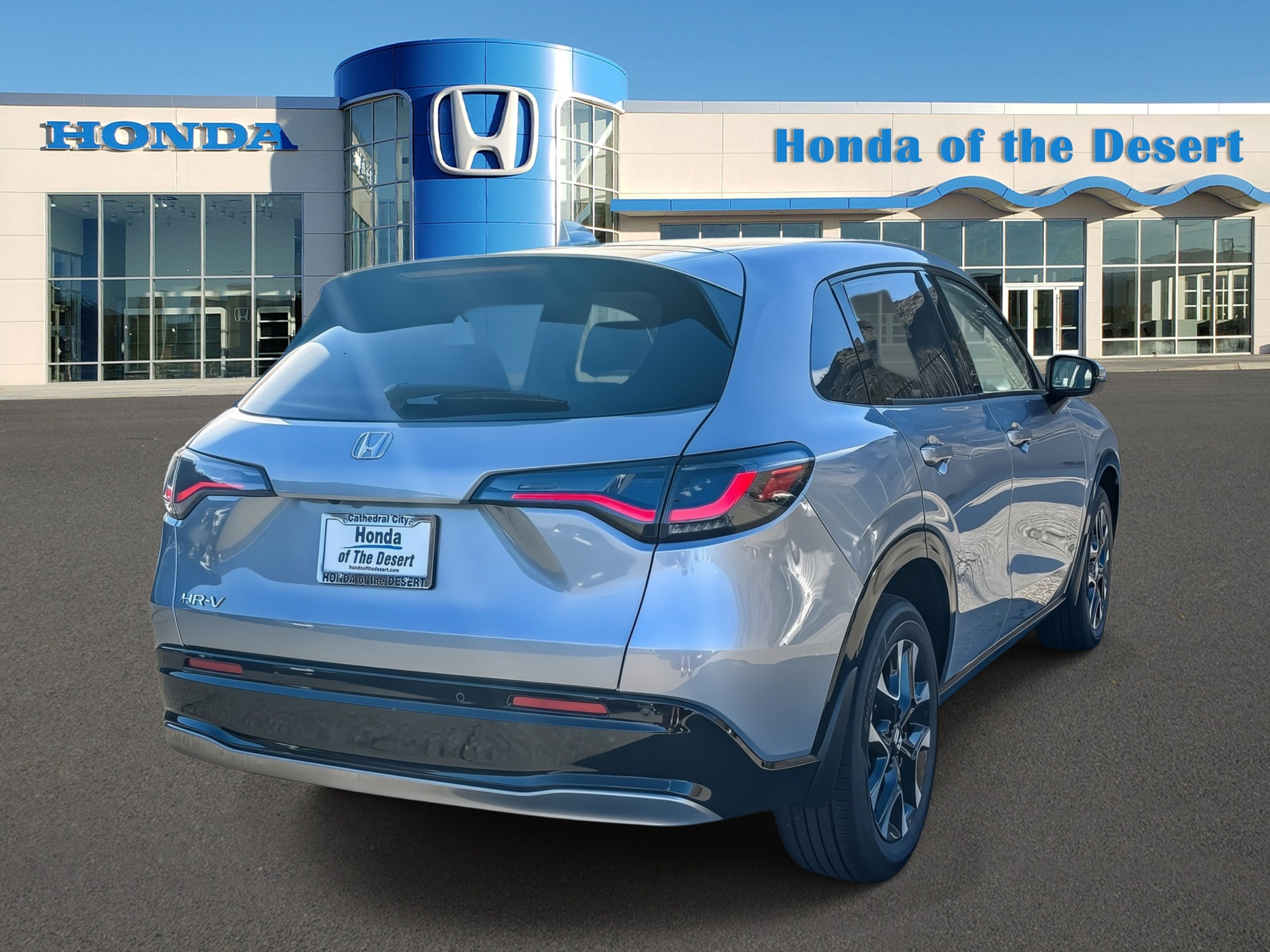 New 2027 Solar Silver Metallic Honda EX-L image 6