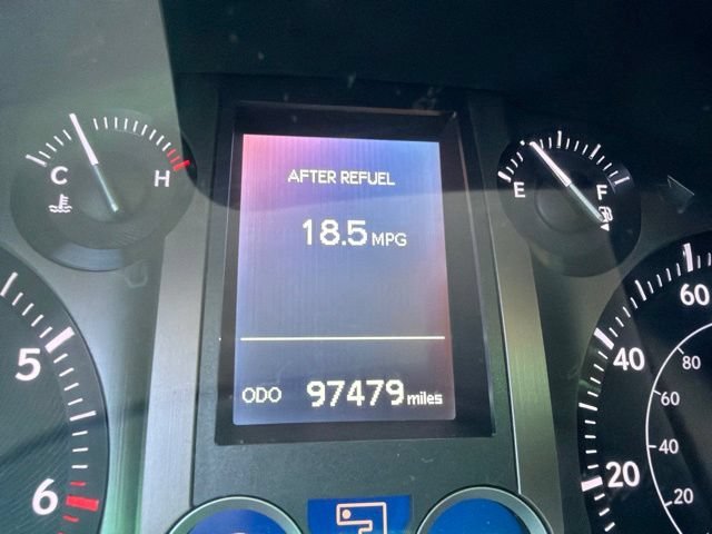 Used 2017 White Lexus 460 image 11