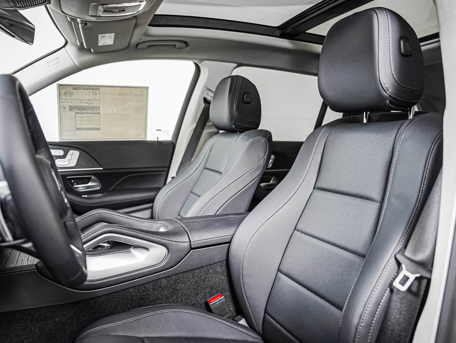 New 2026 Polar White Mercedes-Benz GLS 450 image 11