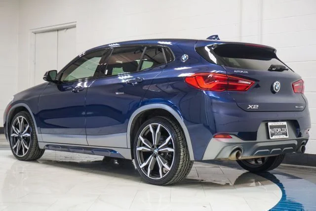 Used 2018 Blue BMW sDrive28i image 34
