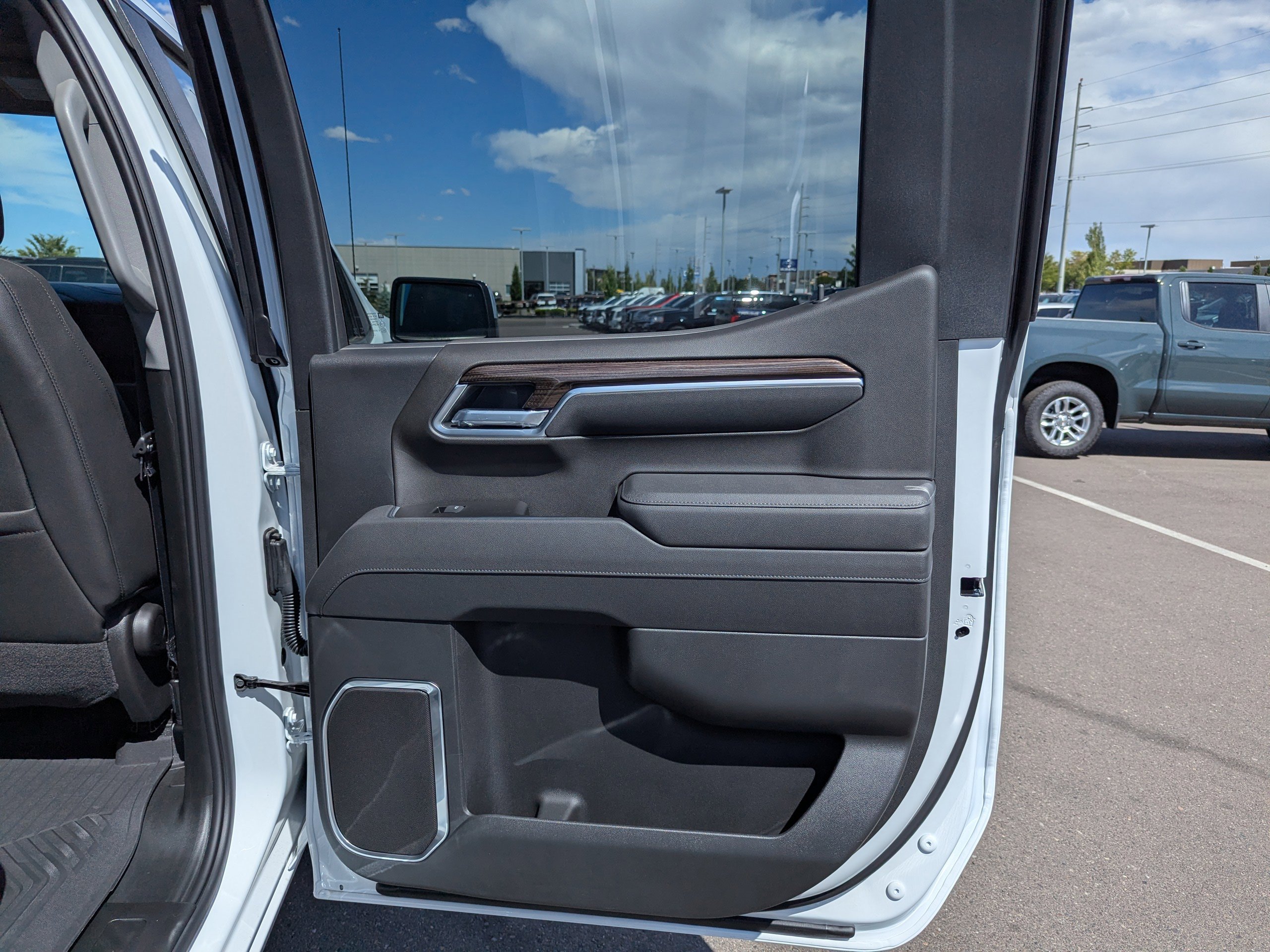 2026 Chevrolet Silverado 1500 LT - Photo 39