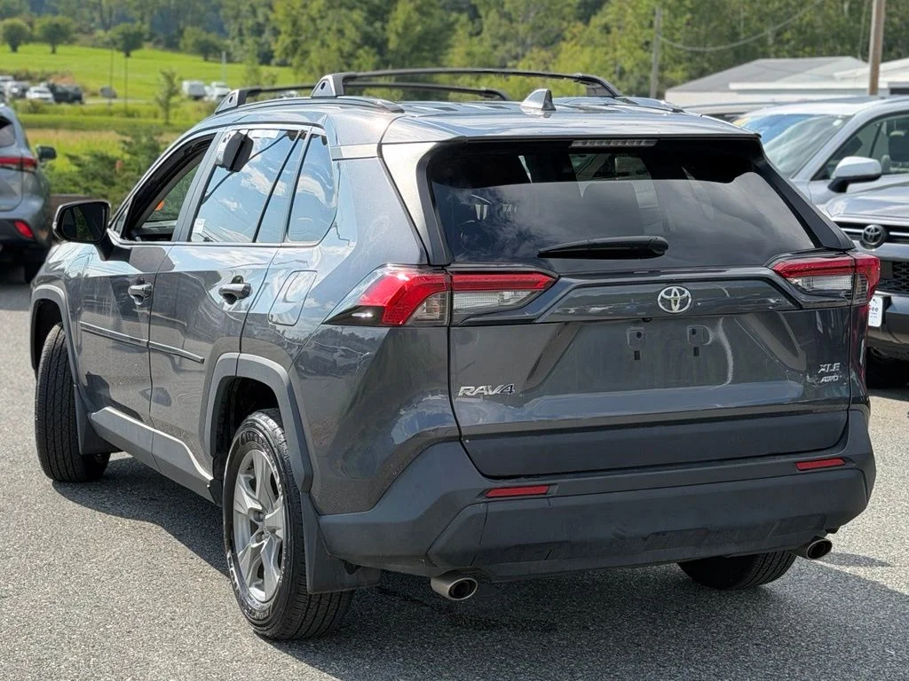 Used 2025 Gray Toyota XLE image 3