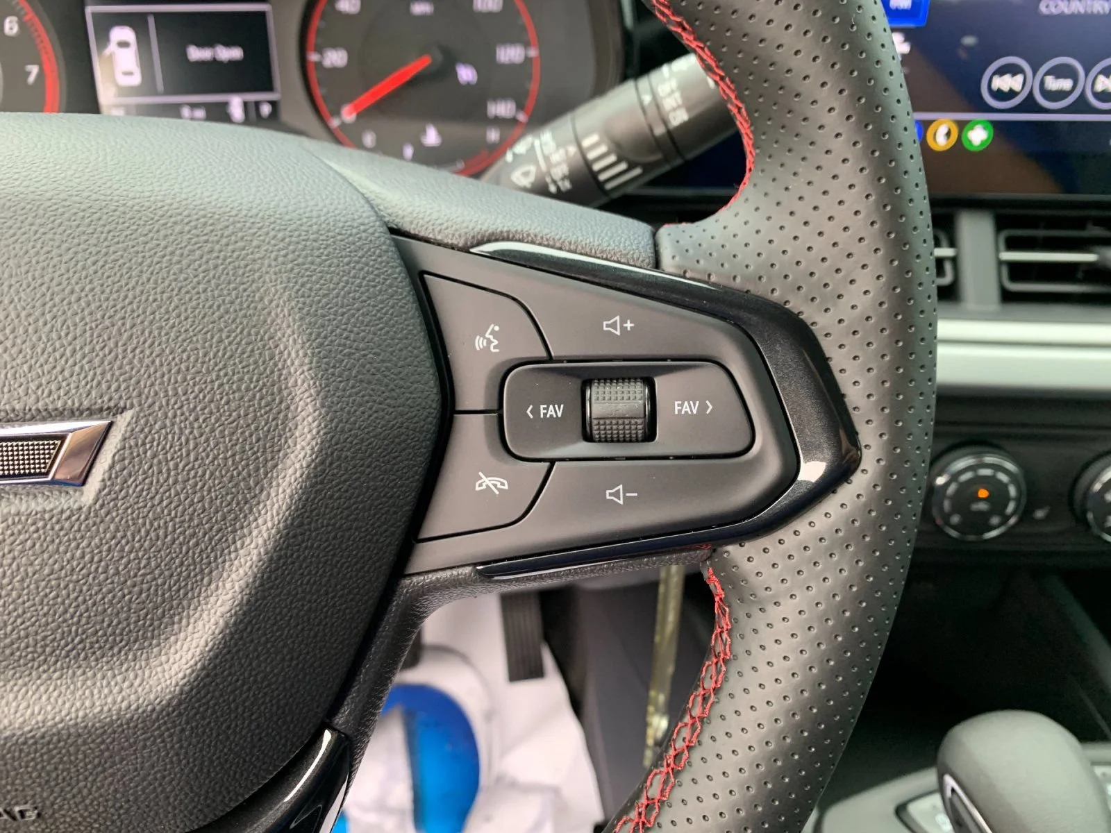 2026 Chevrolet Trax RS - Photo 27