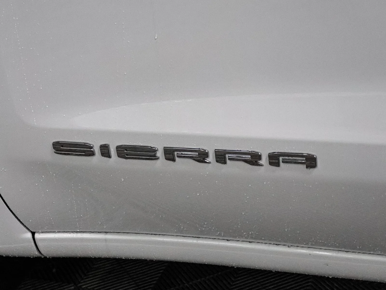 New 2026 White GMC SLE image 19