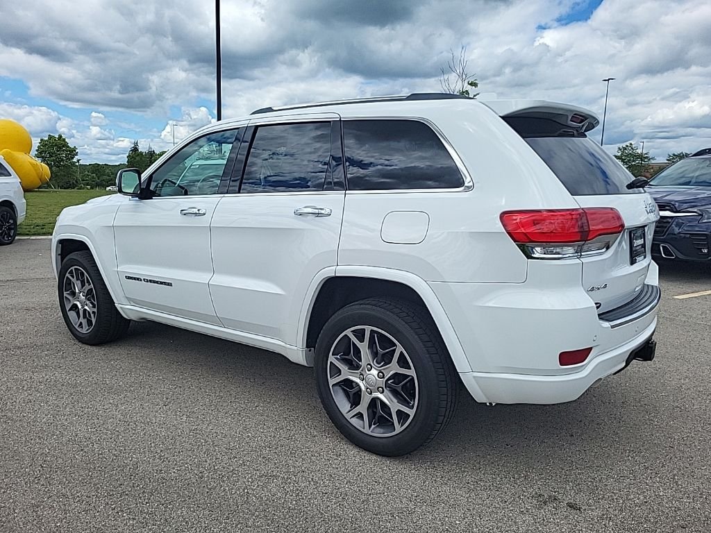 Used 2021 White Jeep Overland image 3