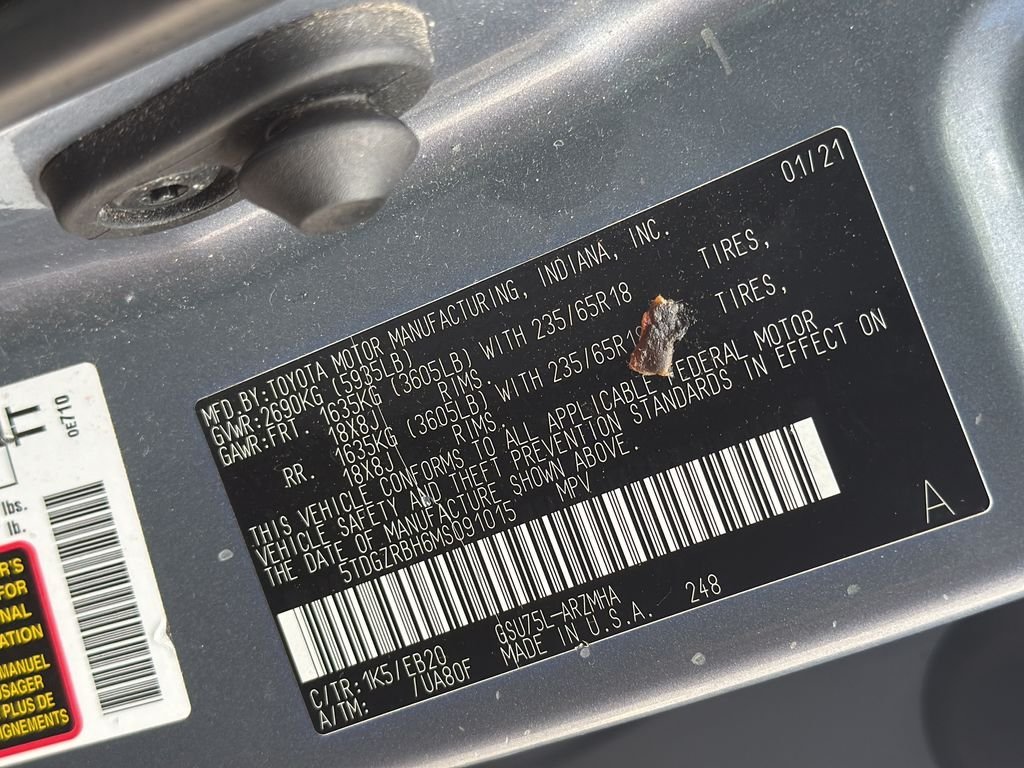 Used 2021  Toyota XLE image 20