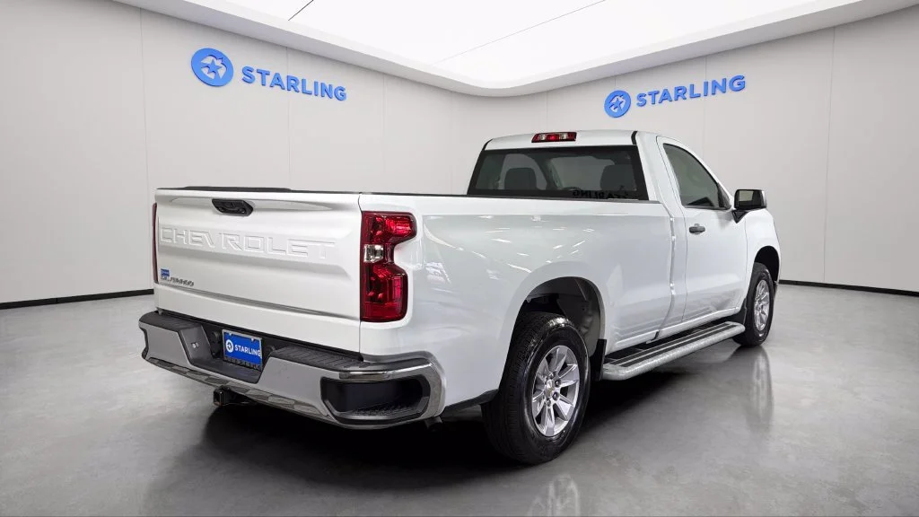 Used 2025 Summit White Chevrolet WT image 21