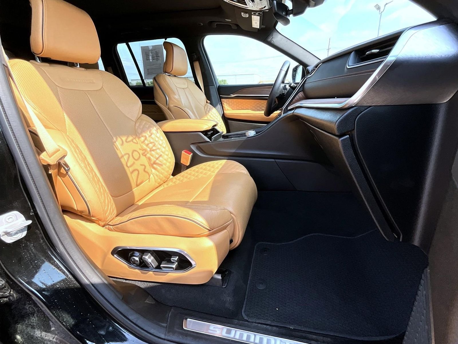 2022 Jeep Grand Cherokee Summit - Photo 15