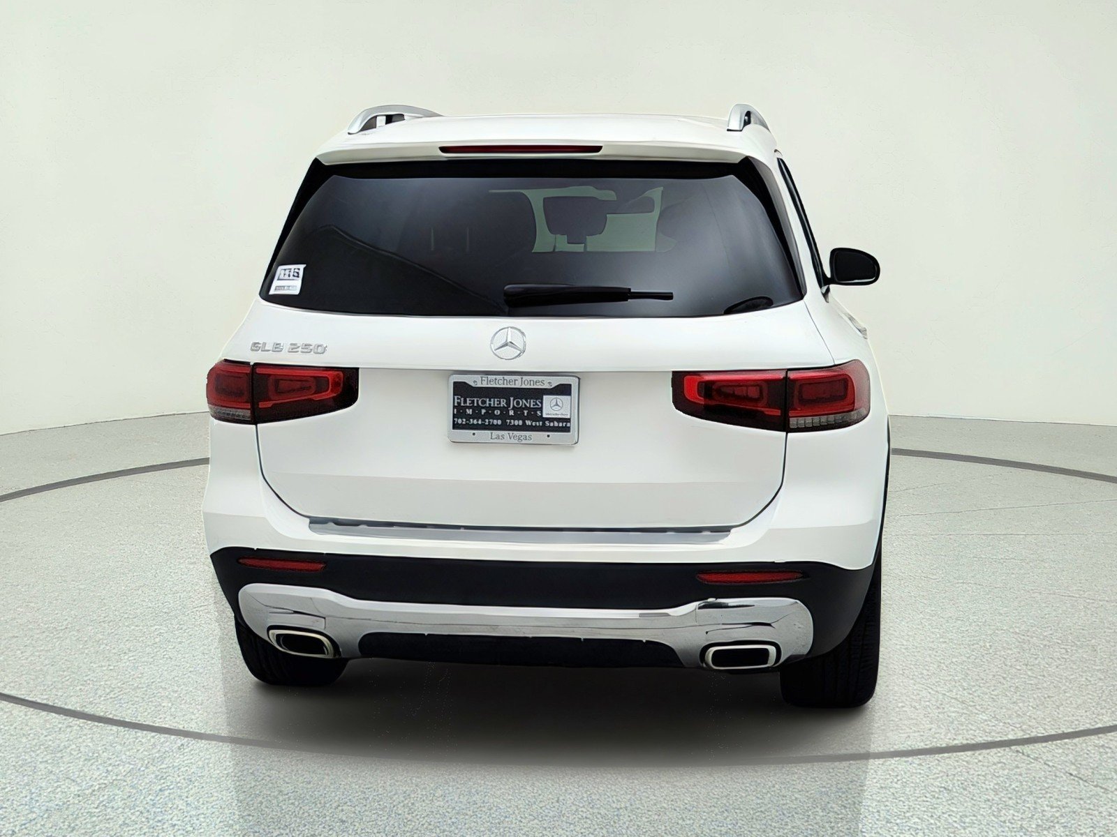 Used 2020 Polar White Mercedes-Benz GLB 250 image 10