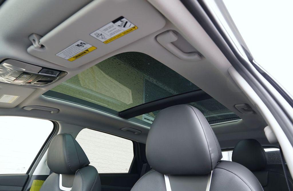 New 2026 Amazon Gray Hyundai Limited image 11
