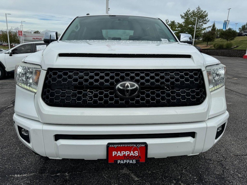 Used 2016  Toyota Platinum image 11