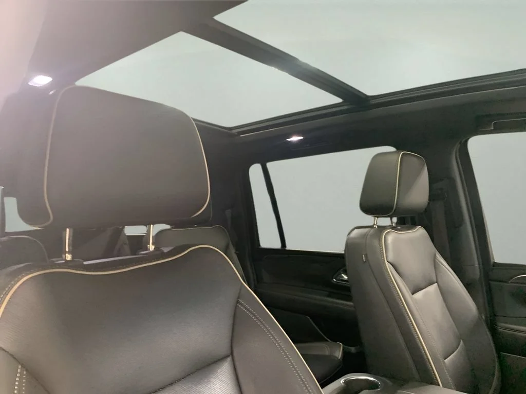 2023 GMC Yukon XL SLT - Photo 13