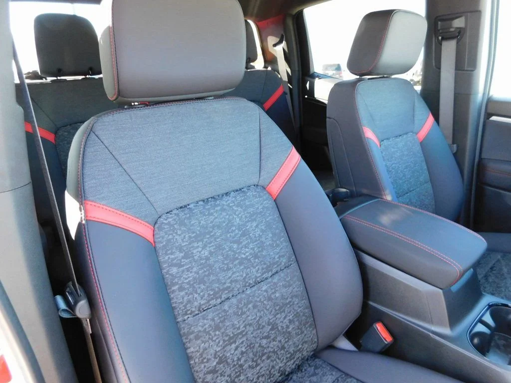 2026 Chevrolet Colorado Z71 - Photo 23