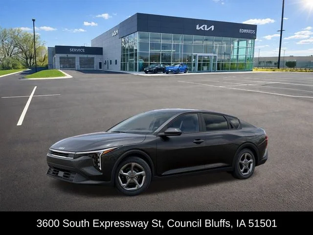 Used 2026 Gray Kia LXS image 3