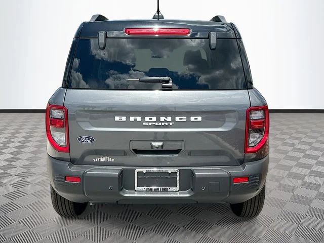 New 2026 Gray Metallic Ford Outer Banks image 5
