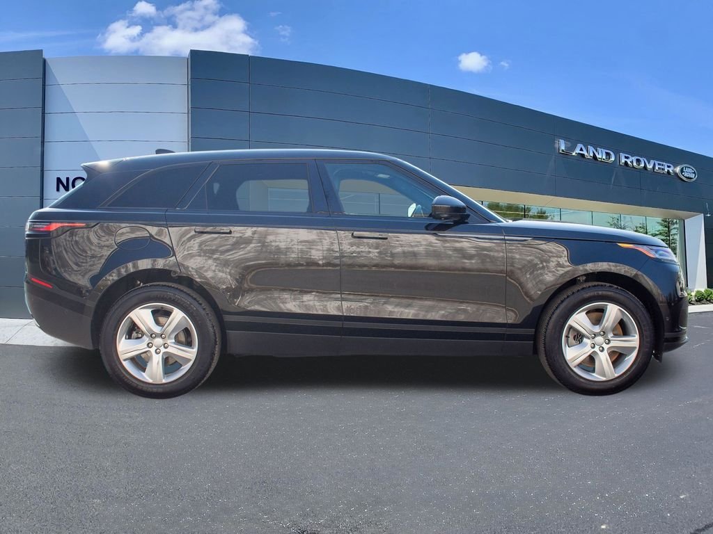 Used 2026 Black Land Rover S image 8