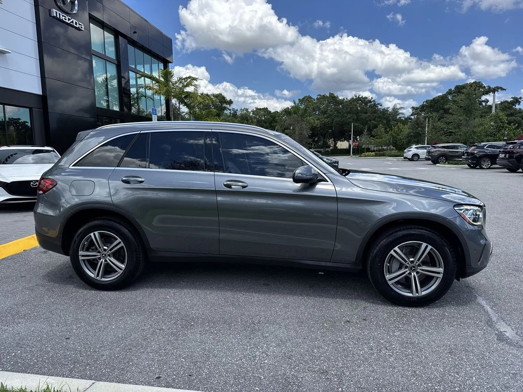 Used 2021 Graphite Gray Metallic Mercedes-Benz GLC 300 image 5