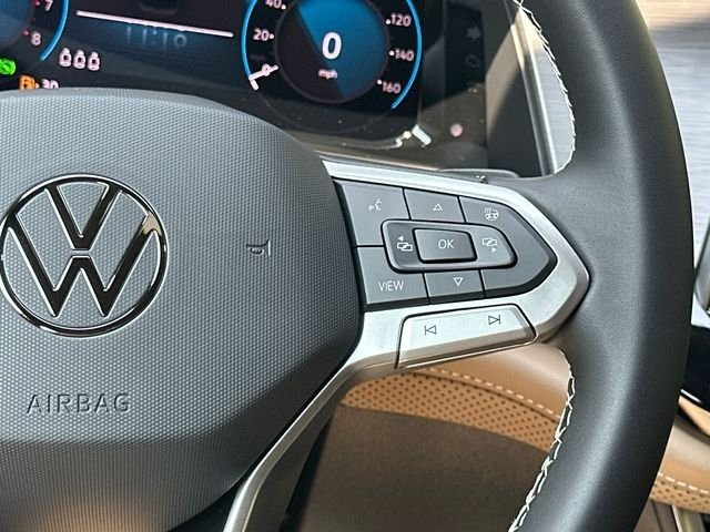 New 2026 Opal White Pearl Volkswagen 2.0T SE image 25